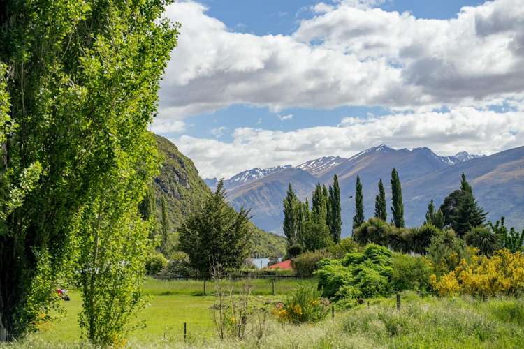 9 Hector Close Kingston_35