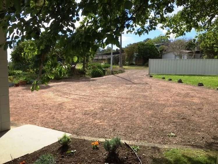 63 Junction Road Oneroa_16