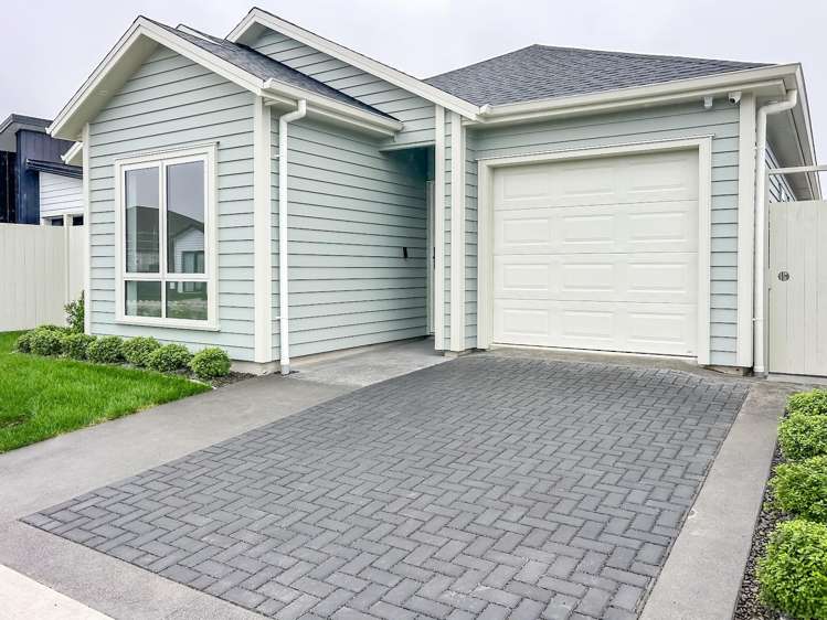 18 Tipu Crescent Wainui_10