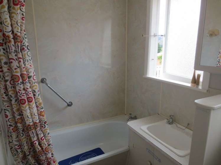 94 Newcastle Street Clyde_5