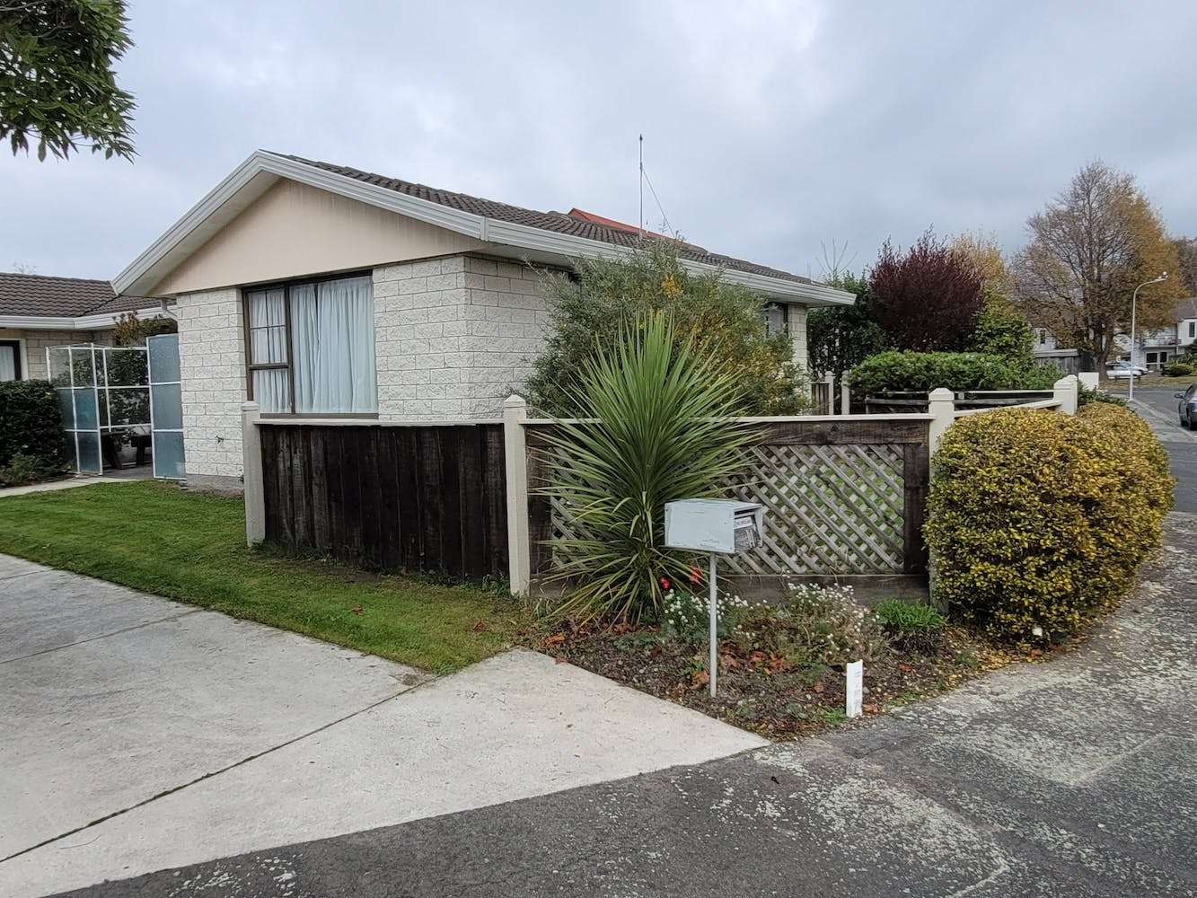 1/14 Resolution Place | Bryndwr | Christchurch City | Houses For Sale ...