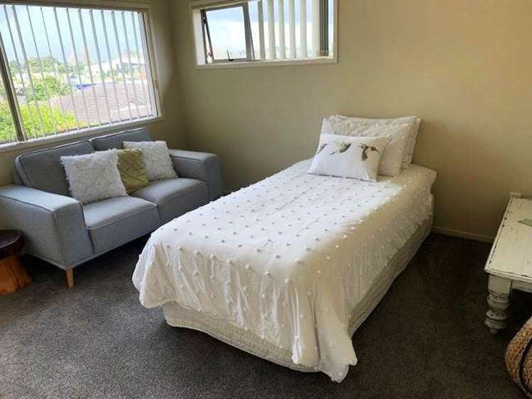 24 Seamount Drive Red Beach_16