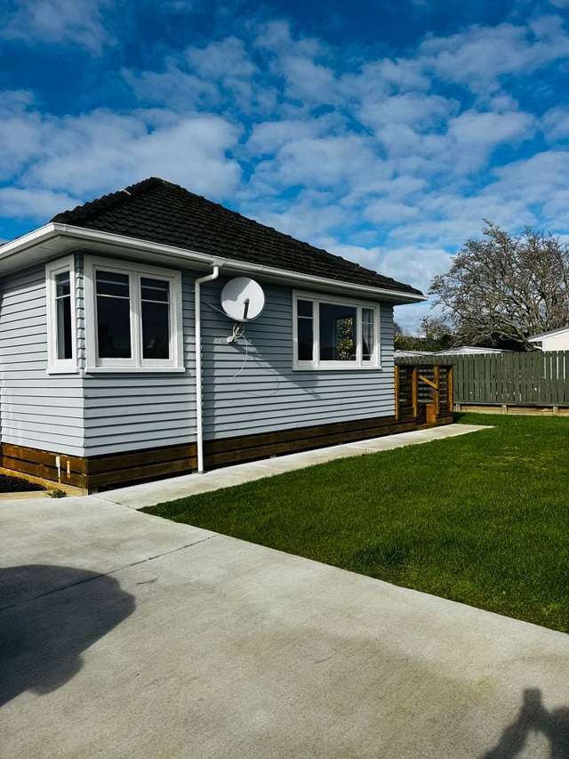 616A Queen Street East Levin_1