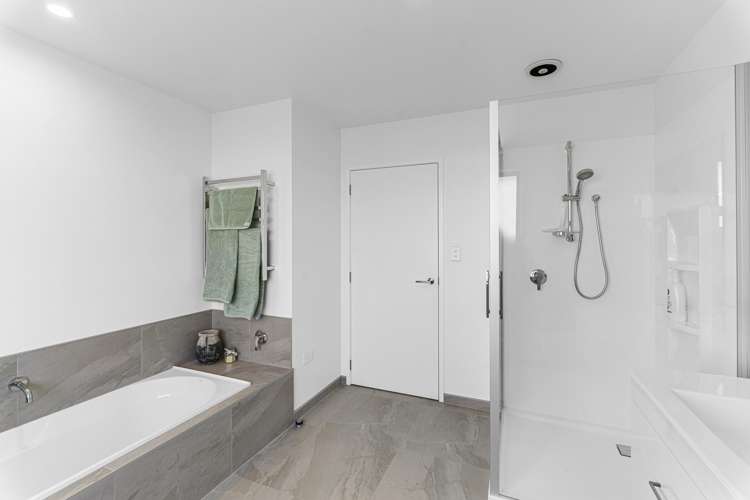 210 Maude Road Kaimiro_18