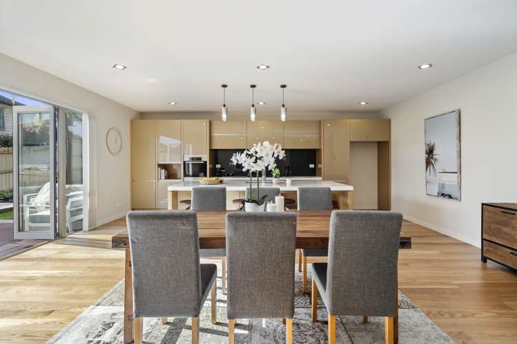 13 Pin Oak Drive Schnapper Rock_9