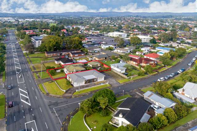 Owner occupy or development opportunity