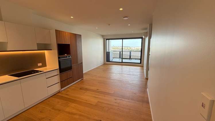 602R/11B Spring Street Onehunga_2