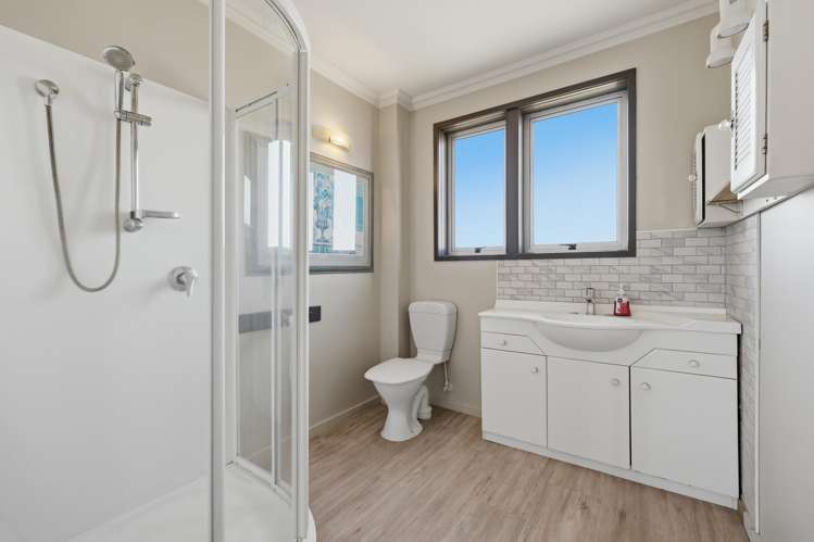 44 High Street Mosgiel_11