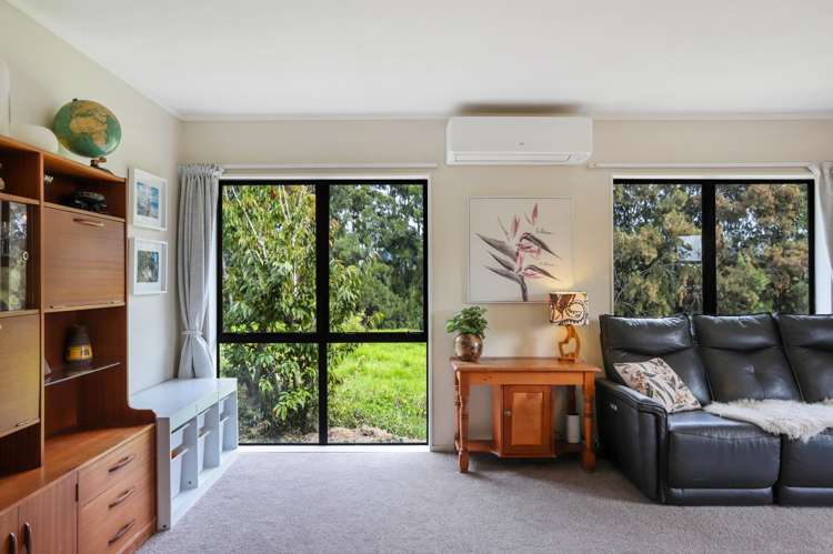 131F Parrs Cross Road Glen Eden_11