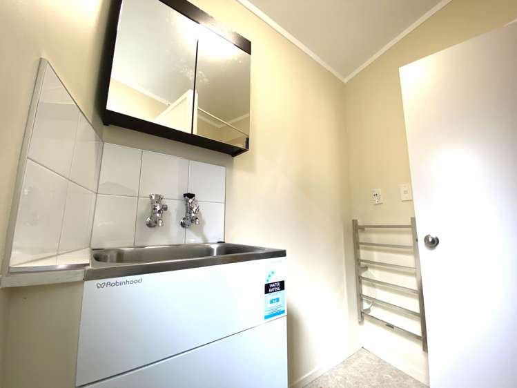 35A Swan Crescent Pakuranga_14