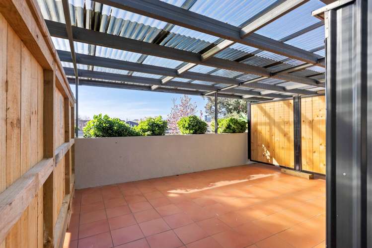 2/417 Ellerslie-Panmure Highway Mt Wellington_11