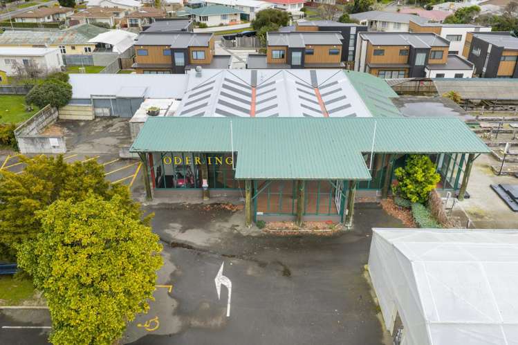 136 Cook Street West End_17