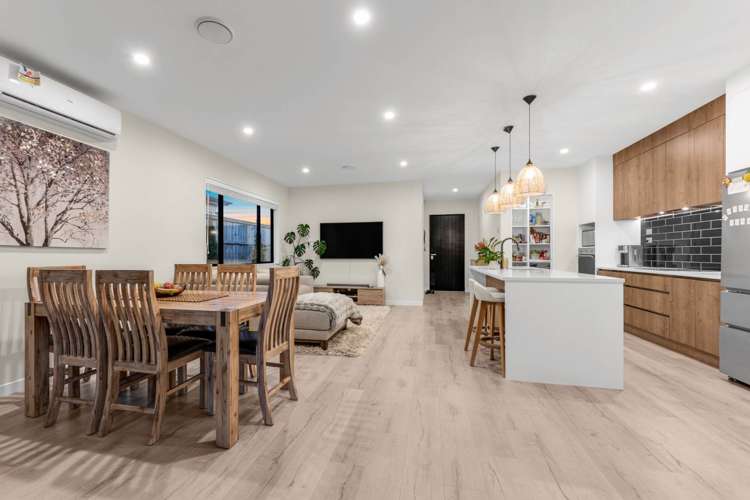 8 Holcroft Street Papakura_8