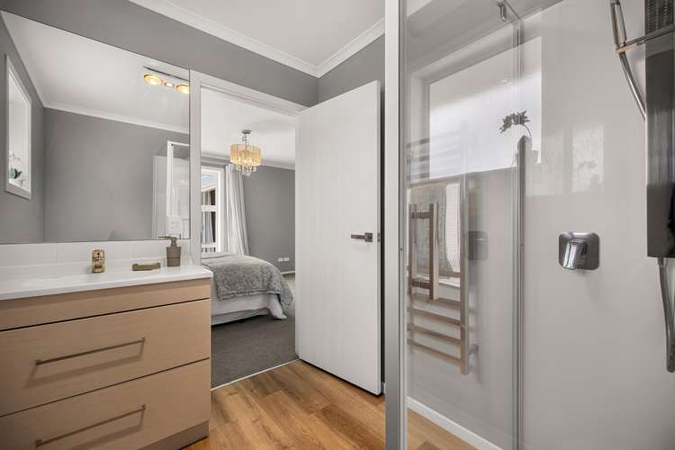 6 Risinghurst Terrace Lower Shotover_14