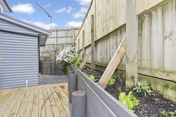 608c Massey Road Mangere_26