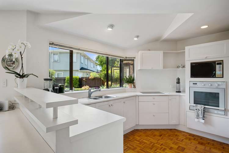 2/12 Stratford Avenue Milford_6