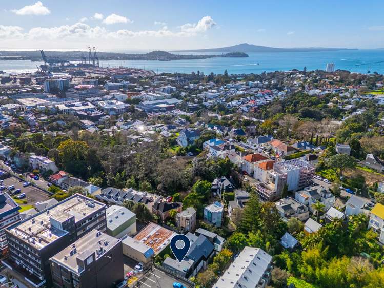 43 Scarborough Terrace Parnell_23