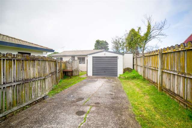2/73 Etherton Drive Manurewa_2