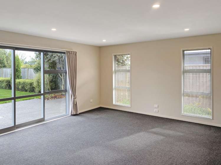 22 Helmore Street 11353_3