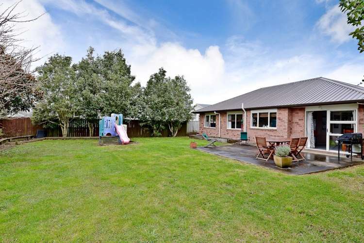 8 Kimshee Way Tuakau_21