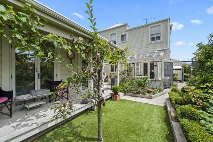 17 Porritt Avenue Mount Victoria_10
