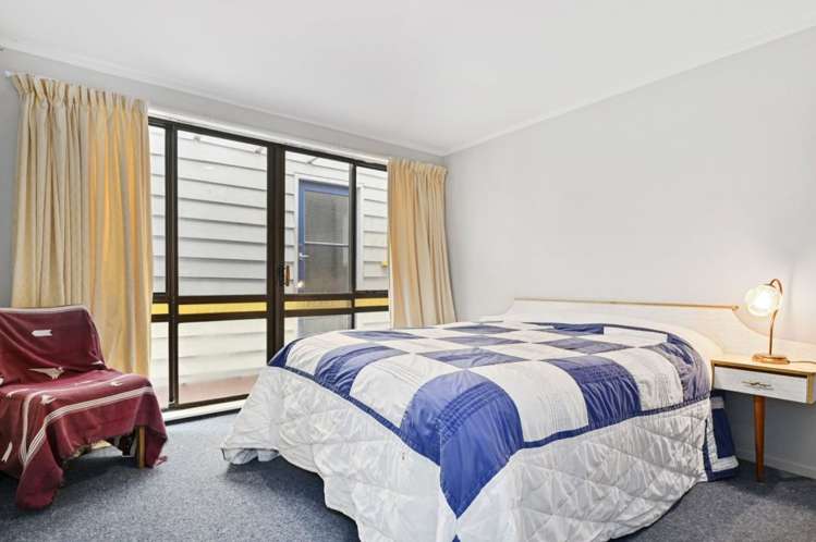 34 Pacific Drive Southbridge_15