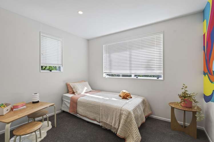 29 Kenmore Street Westown_12