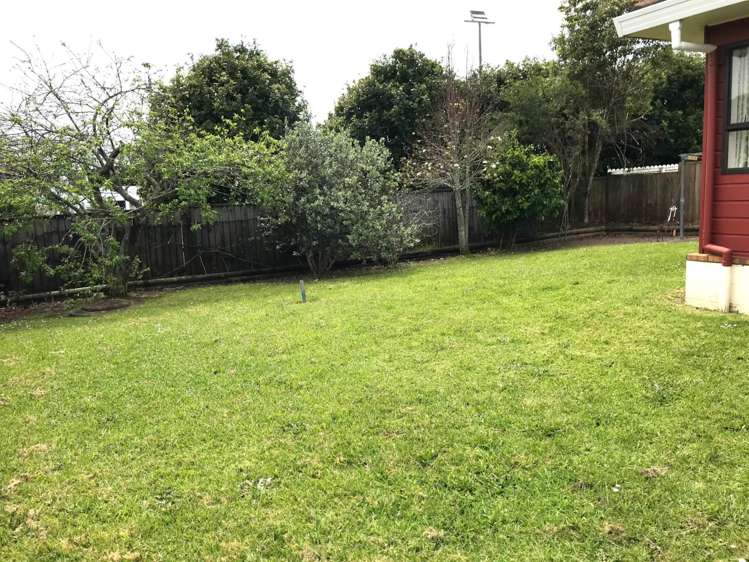 3 Headcorn Place Botany Downs_2