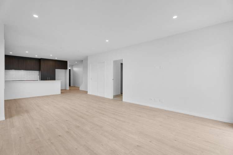 18 Kanae Drive 1640_8