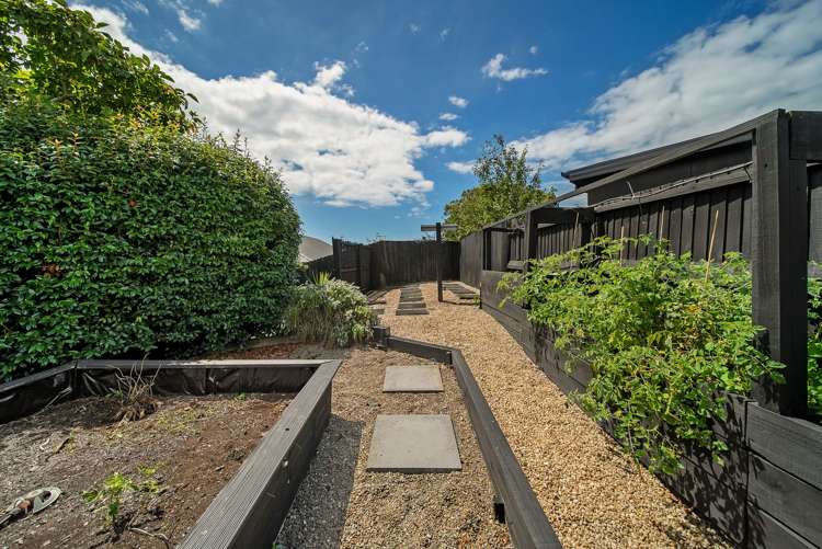 7 Utah Place Burwood_34