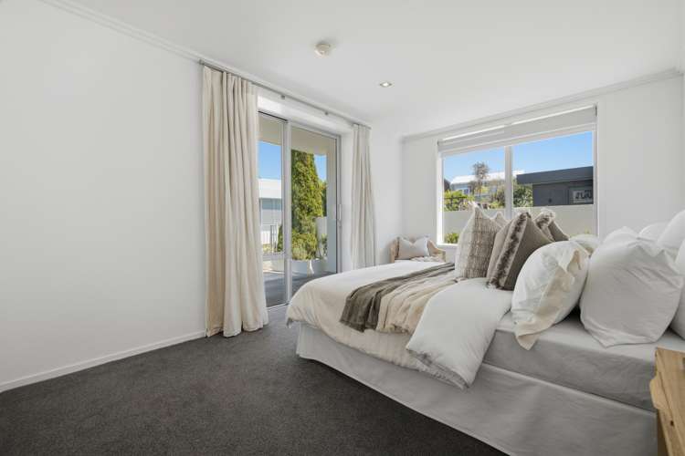 1/104 Harbour Drive Otumoetai_25