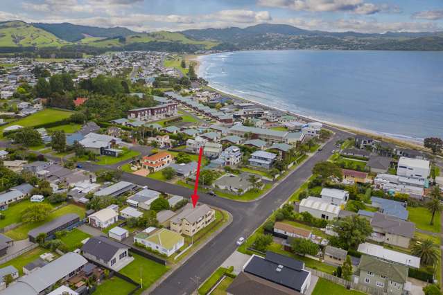 8 Eyre Street Whitianga_2