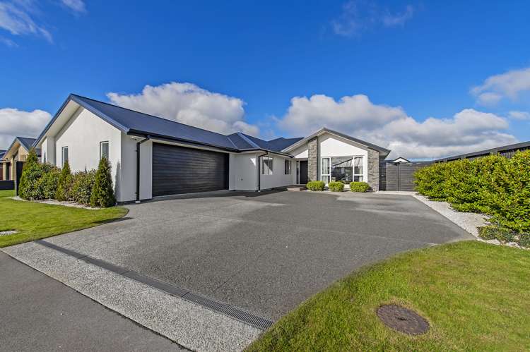 10 Sandhurst Drive_0