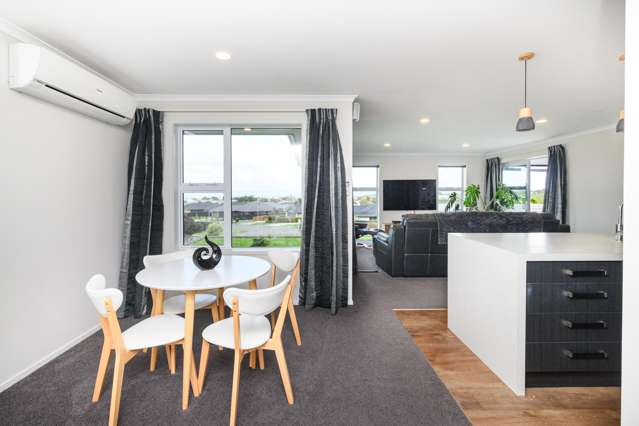 36 Macdonald Heights Feilding_4