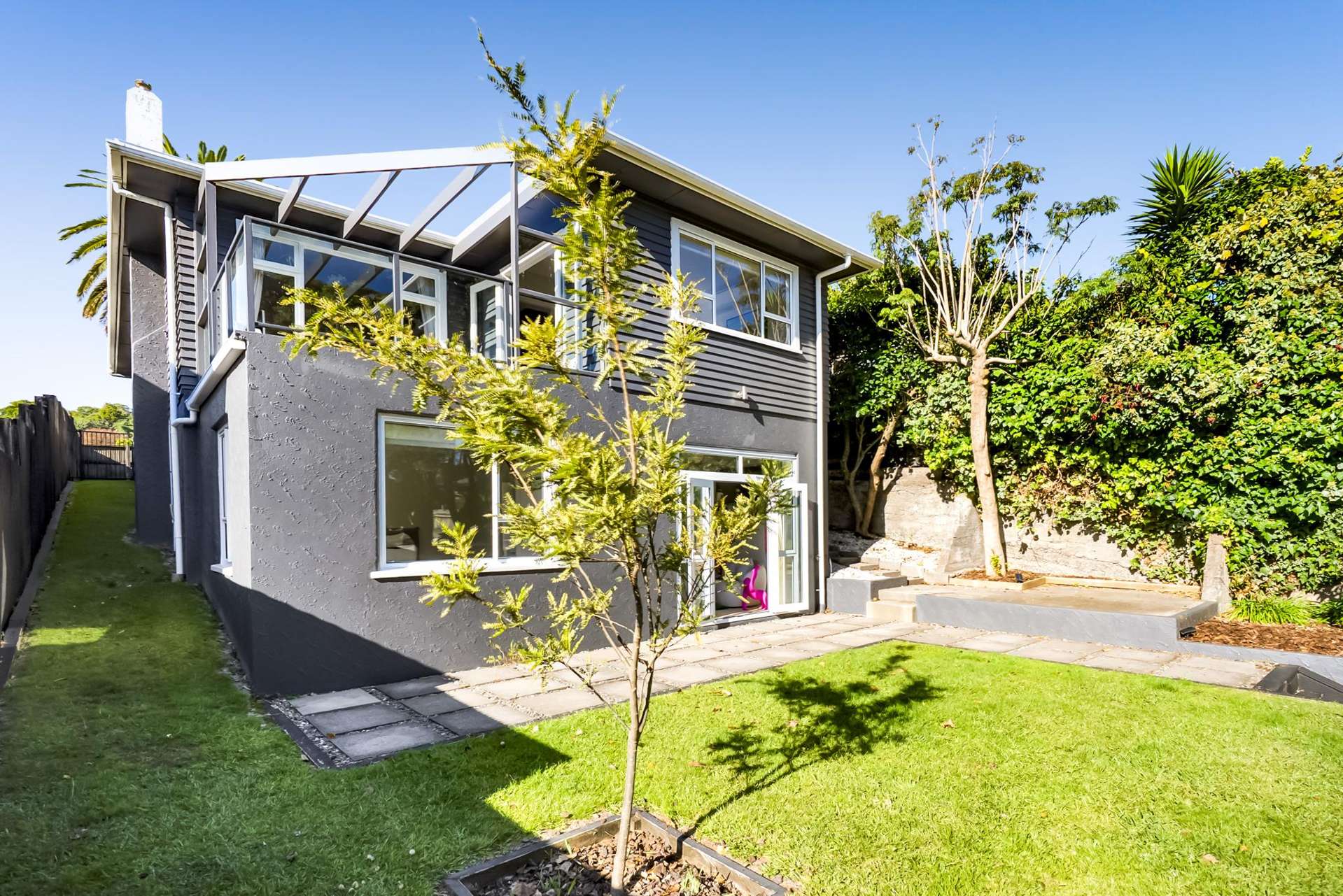 290 Devon Street West New Plymouth_0