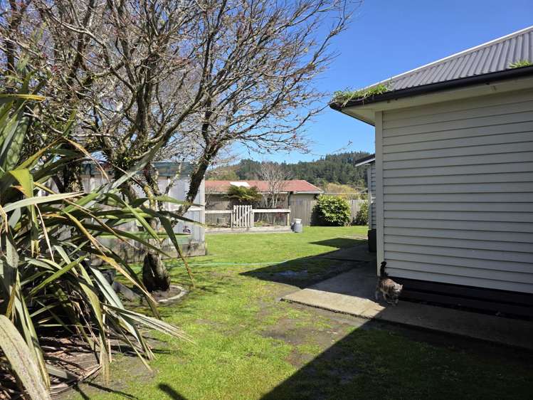 3 Dents Road Kaniere_17