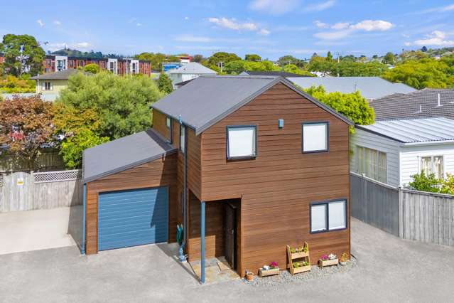 Remuera English Kiwi Cottage