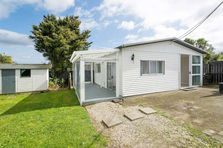 18A Webb Place Forrest Hill_1