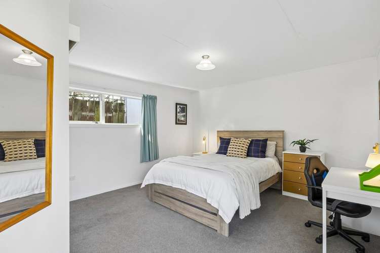 17 Sandringham Street Saint Clair_30