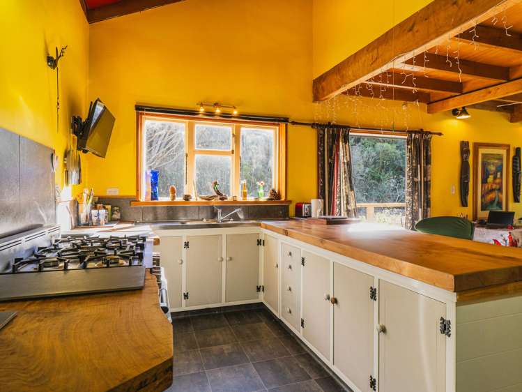 333 Little Akaloa Road Little Akaloa_13