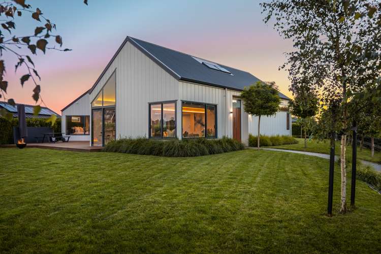 47 Baxter Michael Crescent Cambridge_20