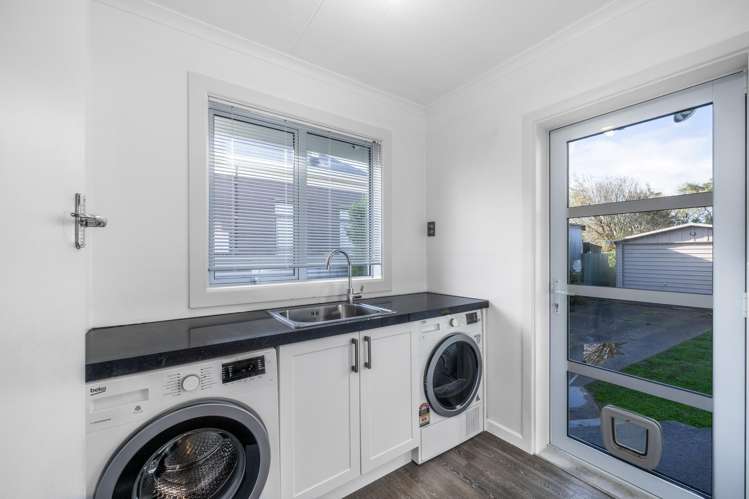 271 Yarrow Street Richmond_16