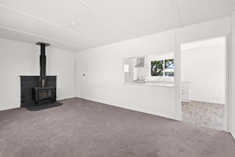 8 Cortes Crescent Flaxmere_4