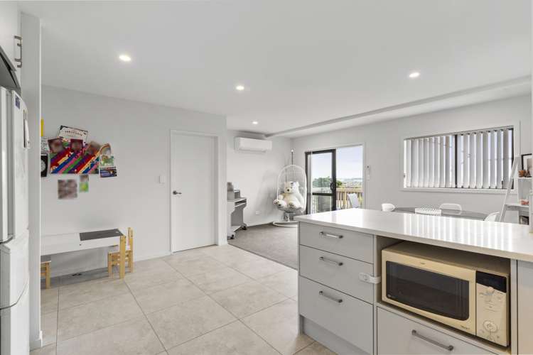 52 Arrowsmith Drive Flat Bush_12