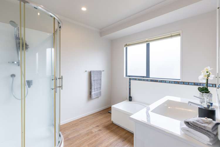 9 Ada Place Fairview Downs_16