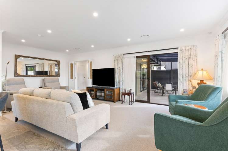 32 Amante Crescent Mairangi Bay_11