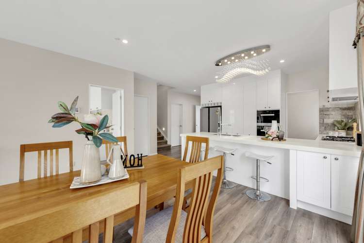 30 Rosewell Crescent Flat Bush_6