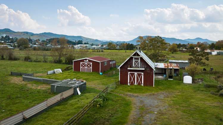 16 Opukeko Road Paeroa_1