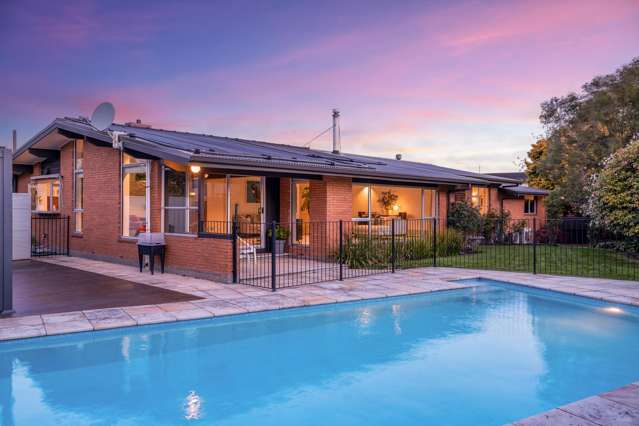 Mid-Century Style, Family Appeal