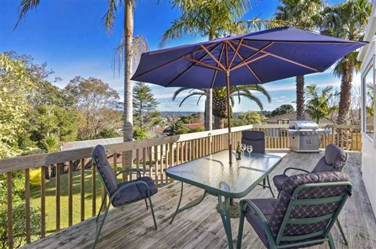 8 Tree View Avenue Glenfield_28